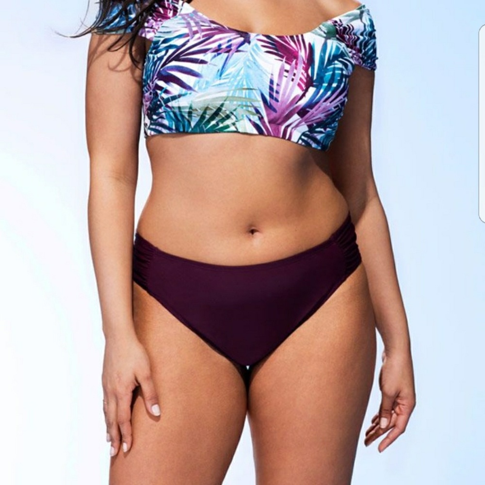 Activist bikini bottom NWT